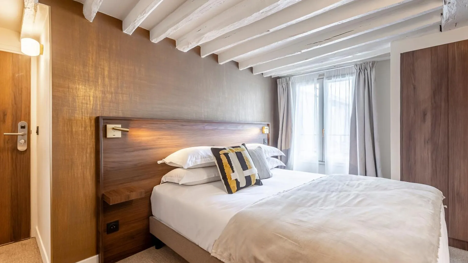 Le Madame By Sweett Paris