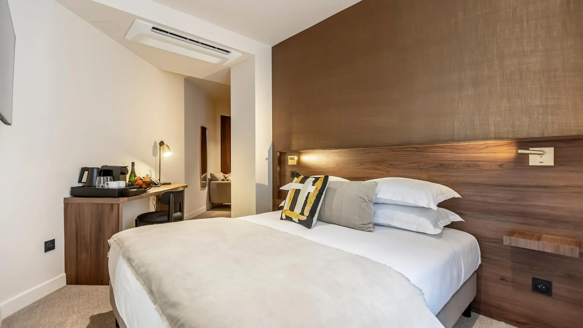 Le Madame By Sweett Hotel 4*