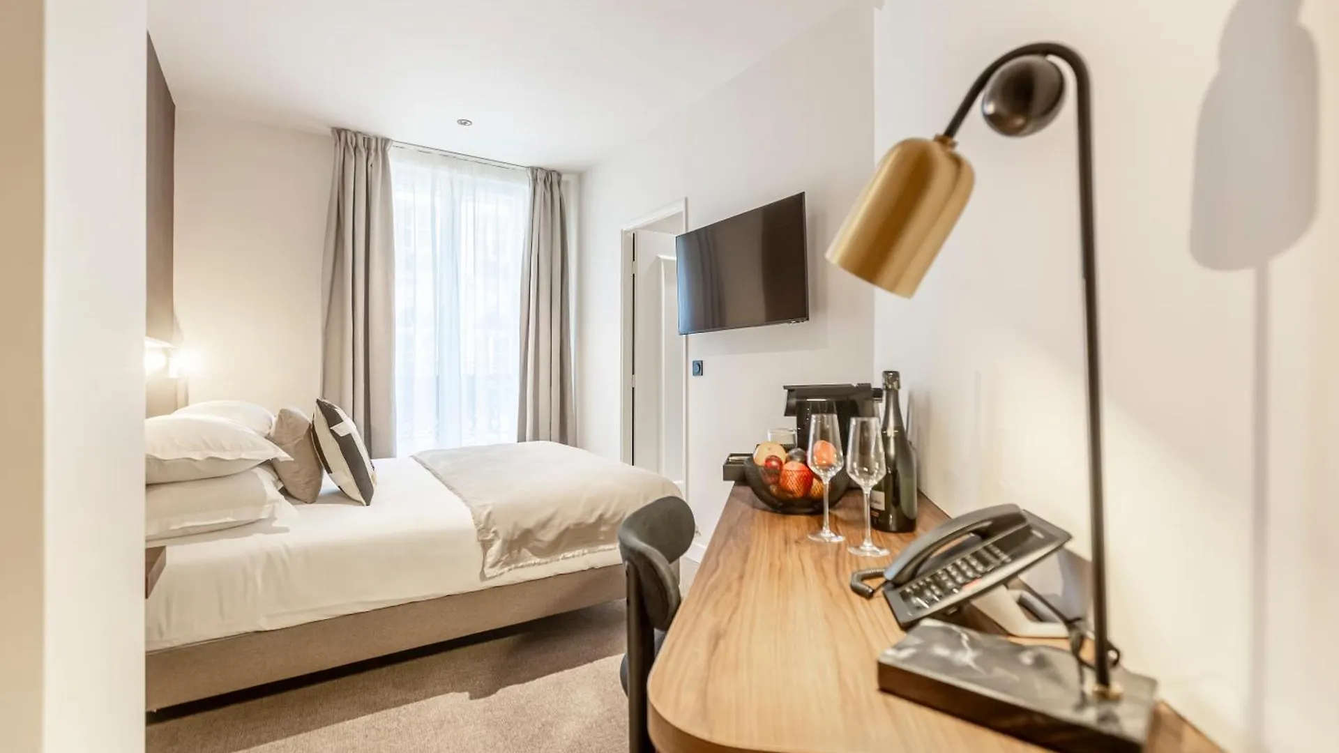 Le Madame By Sweett 4* Paris